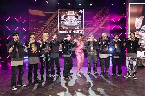 NCT 127出演《The Jennifer Hudson Show》现场图片 1 (出处 Chris Millard  Warner Bros.).jpg